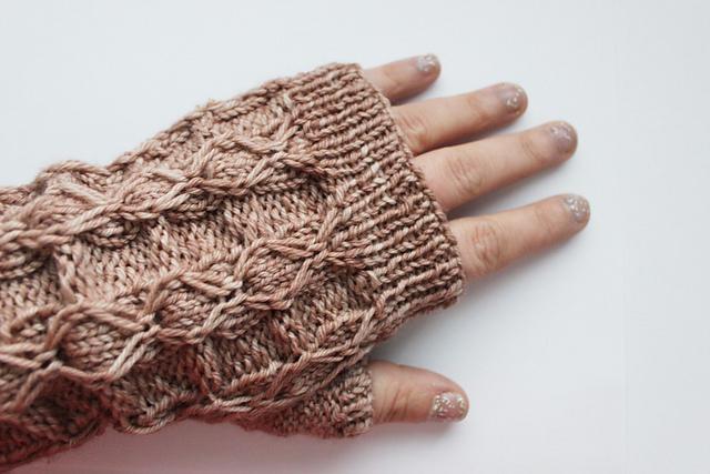 Oul's Mits, modèle de tricot MarGueNée
